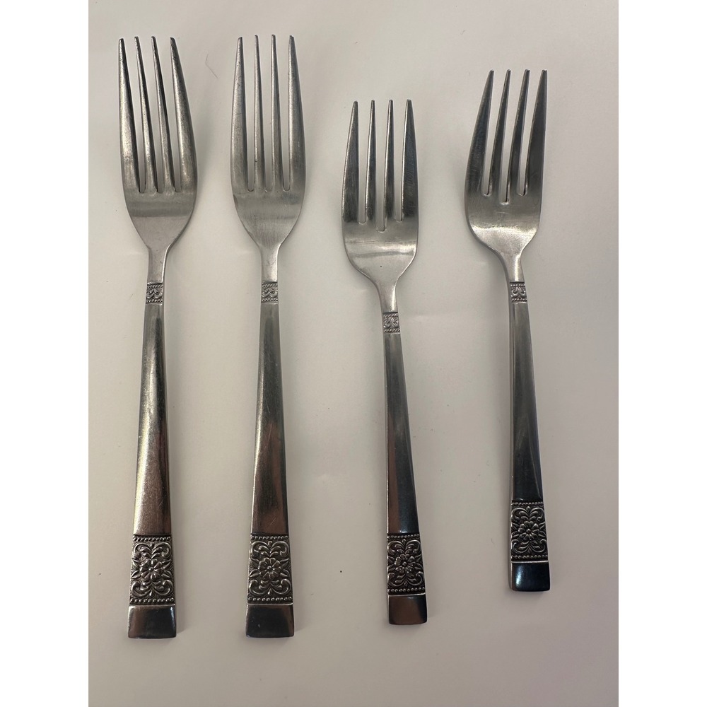 Vintage Relacraft Japan Stainless Steel Floral Pattern 2Dinner 2 Salad Forks
